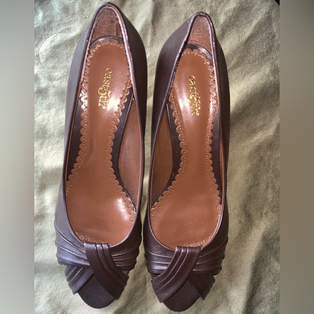 NEW East 5th Womens Sz 8.5 M Ella Brown Pumps Peep-Toe Dress‎ Shoes